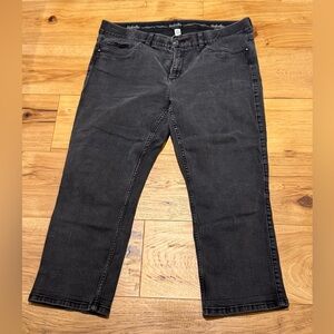 Rafaella weekend black Straight Jeans. Size 16W